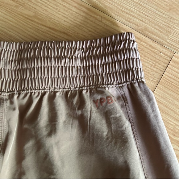 Abercrombie & Fitch YPB motionTEK Joggers Women’s Large - Picture 12 of 13